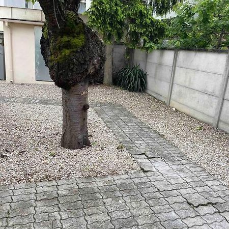 Studio Tout Confort, Au Pied De Toute Commodite, 2 Apartamento Créteil Exterior foto
